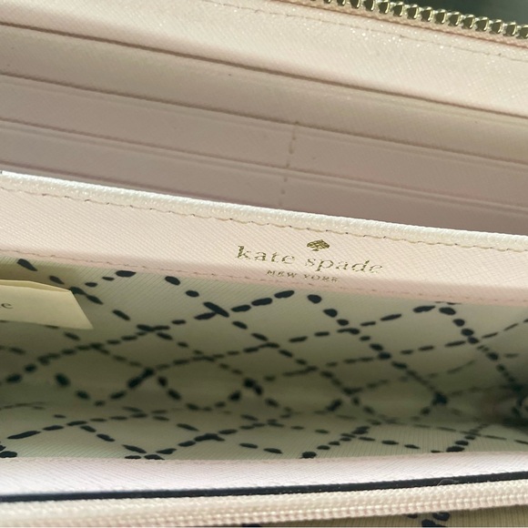 Kate Spade Wallet - Picture 5 of 10